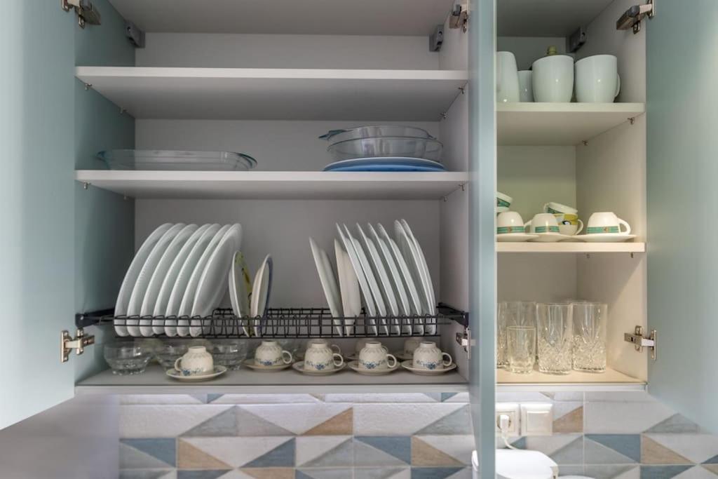 Cycladic Flat With Sea View And Bbq Grill