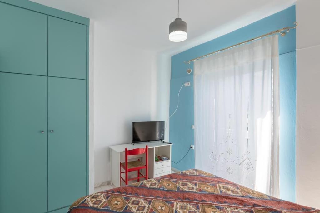 Cycladic Flat With Sea View And Bbq Grill Apartamento