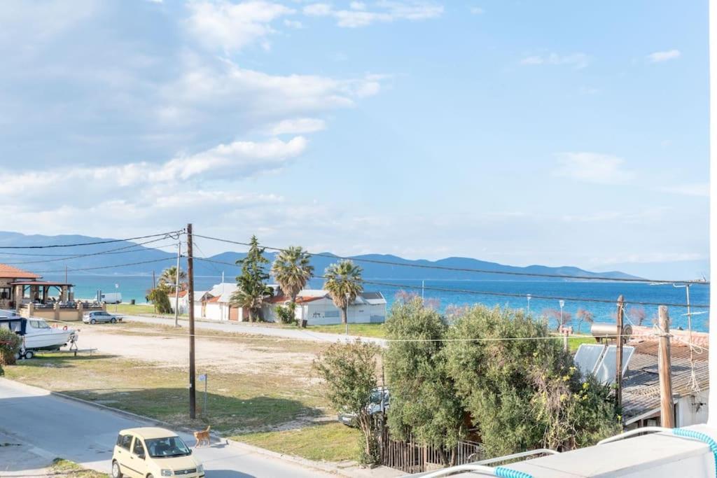 Apartamento Cycladic Flat With Sea View And Bbq Grill Ierissos