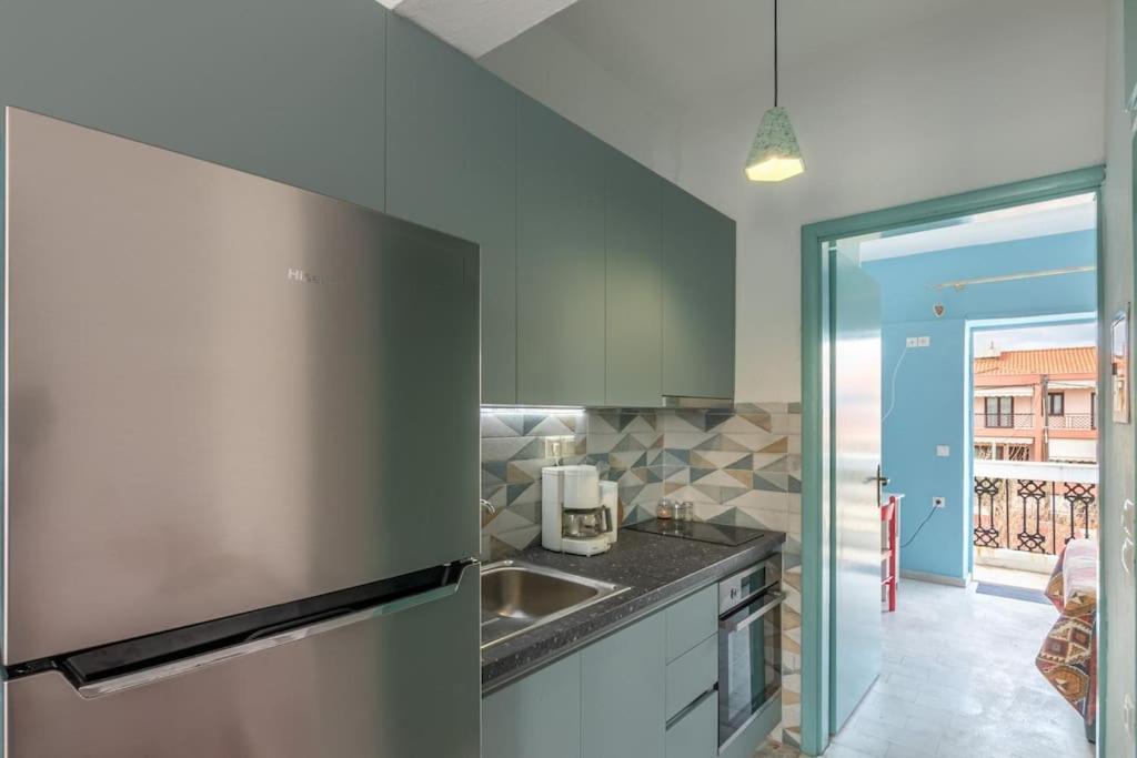 Cycladic Flat With Sea View And Bbq Grill Apartamento *